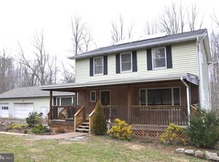 5219 Grenock Dr, Lothian, MD 20711