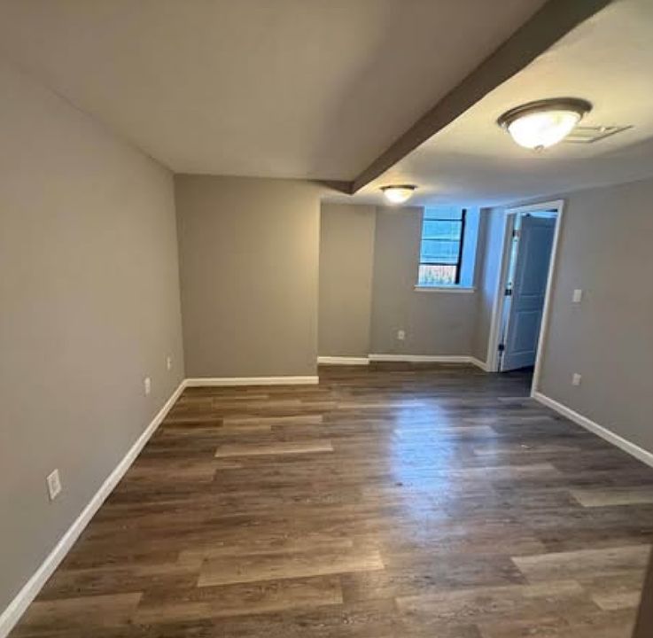 1st image of 297 Hawthorne Ave #Bs