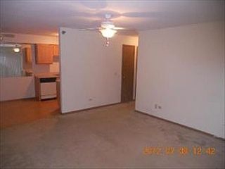 3rd image of 955 Charlela Ln