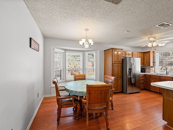 5th image of 3500 Primrose Ln