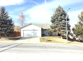 4755 Goodwin Rd, Sparks, NV 89436