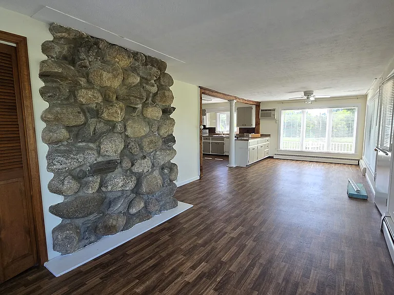3B Salem Rd #B — Photo 3