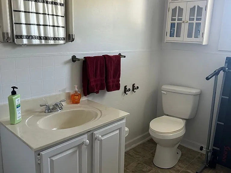 19427 Saturn Dr — Photo 20