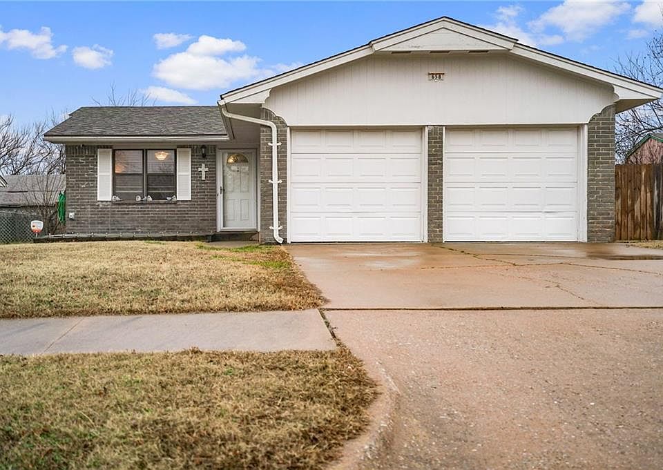 1st image of 658 W Shepherd Dr