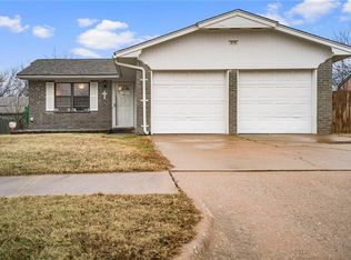 658 W Shepherd Dr, Mustang, OK 73064