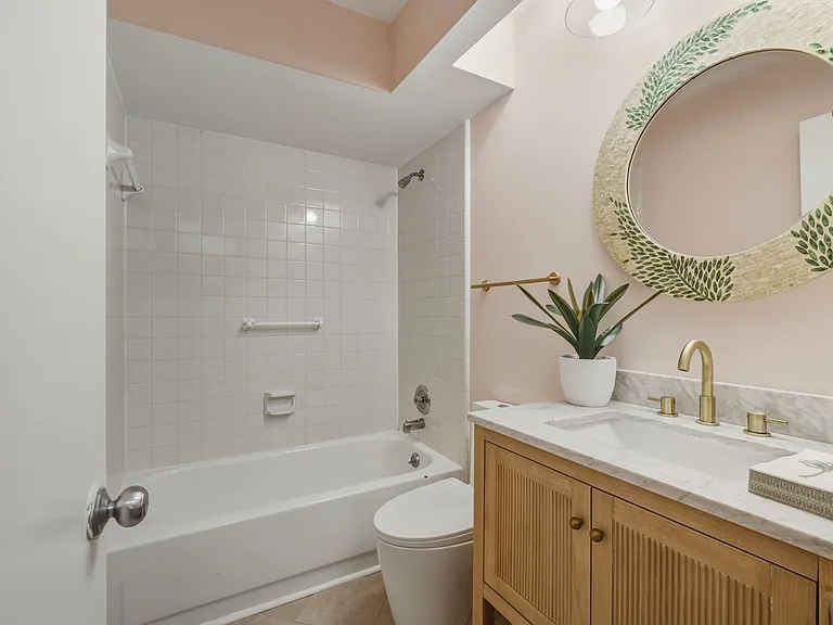 1077 Sardis Cove Dr — Photo 24