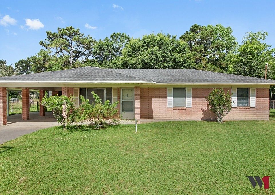 1st image of 117 Wild Iris Dr