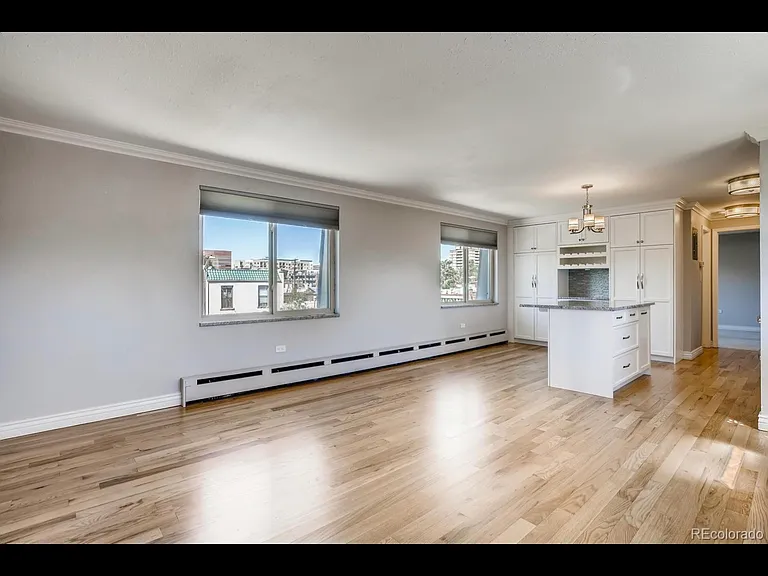 558 N Washington St #301 — Photo 3
