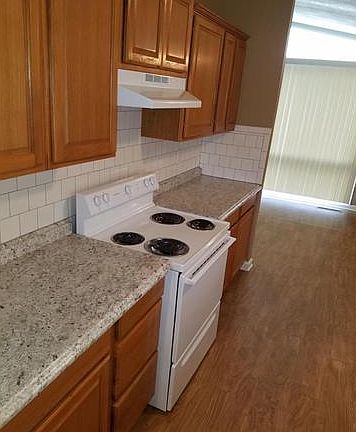 2nd image of 6206 E 96th St