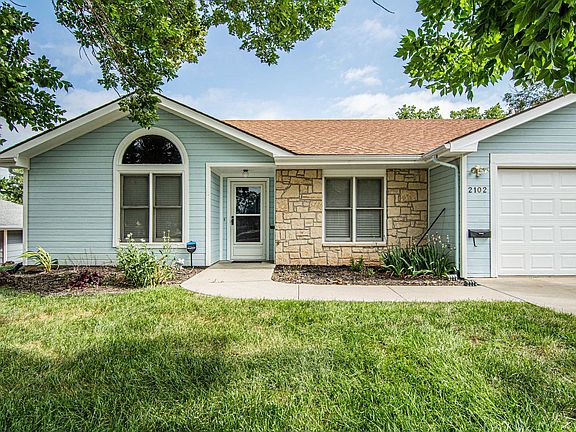 2nd image of 2102 Sunflower Ct
