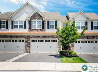 3509 Lenape Ln, Emmaus, PA 18049