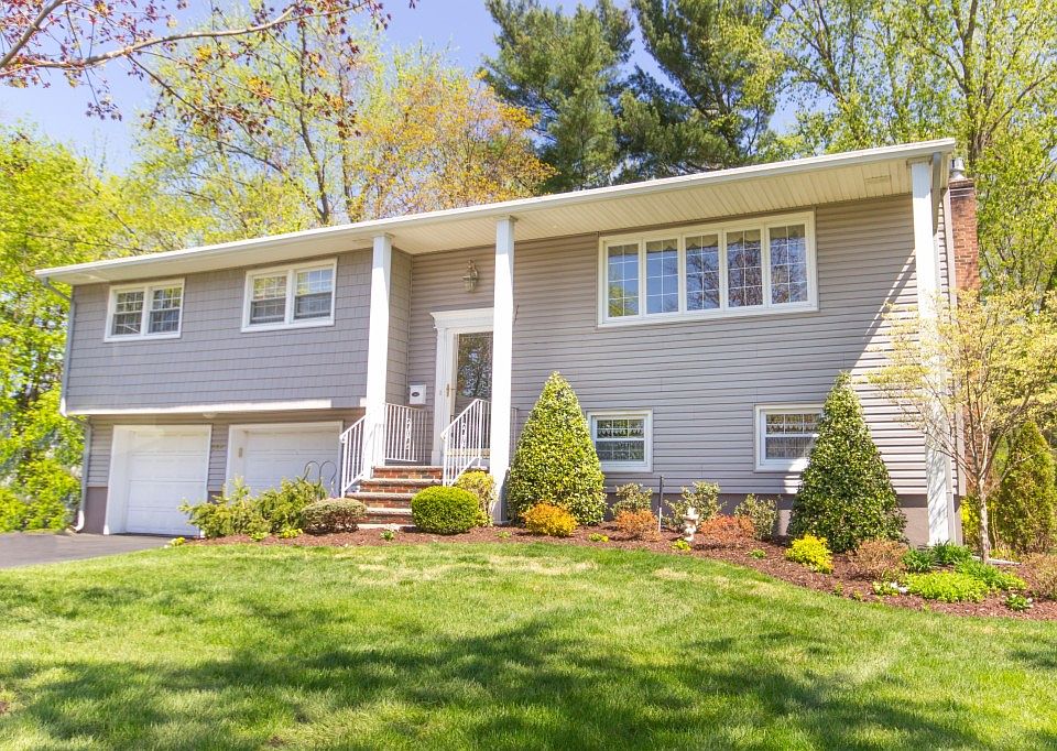 1st image of 5-49 Brennan Ct