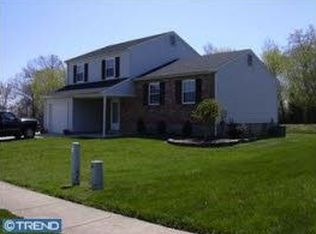 96 Bunker Hill Rd, New Castle, DE 19720