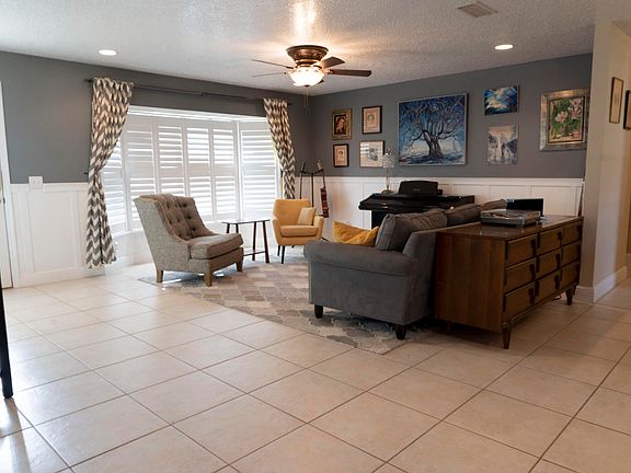 5th image of 768 Palm Dr