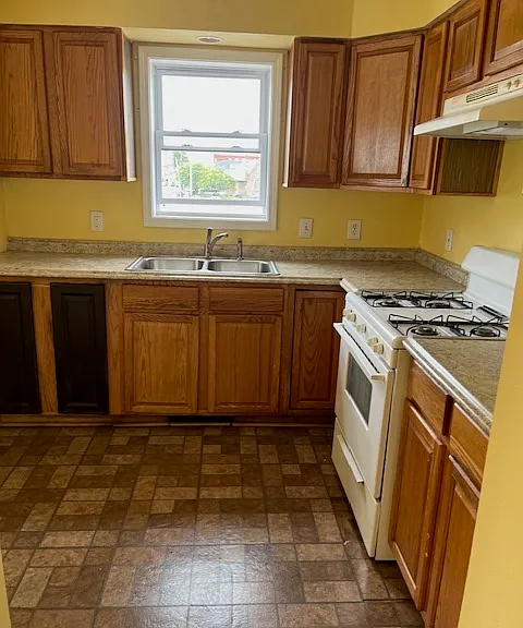 427 Van Houten St #1 — Photo 5