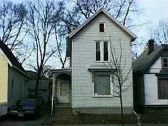 1105 N Garfield Ave photo 1