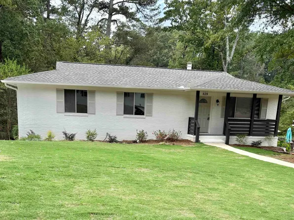 829 Sherwood Forest Dr, Birmingham, AL 35235