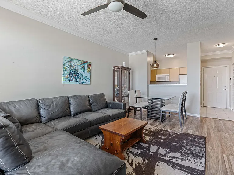 616 Clearwater Park Rd #1103 — Photo 4