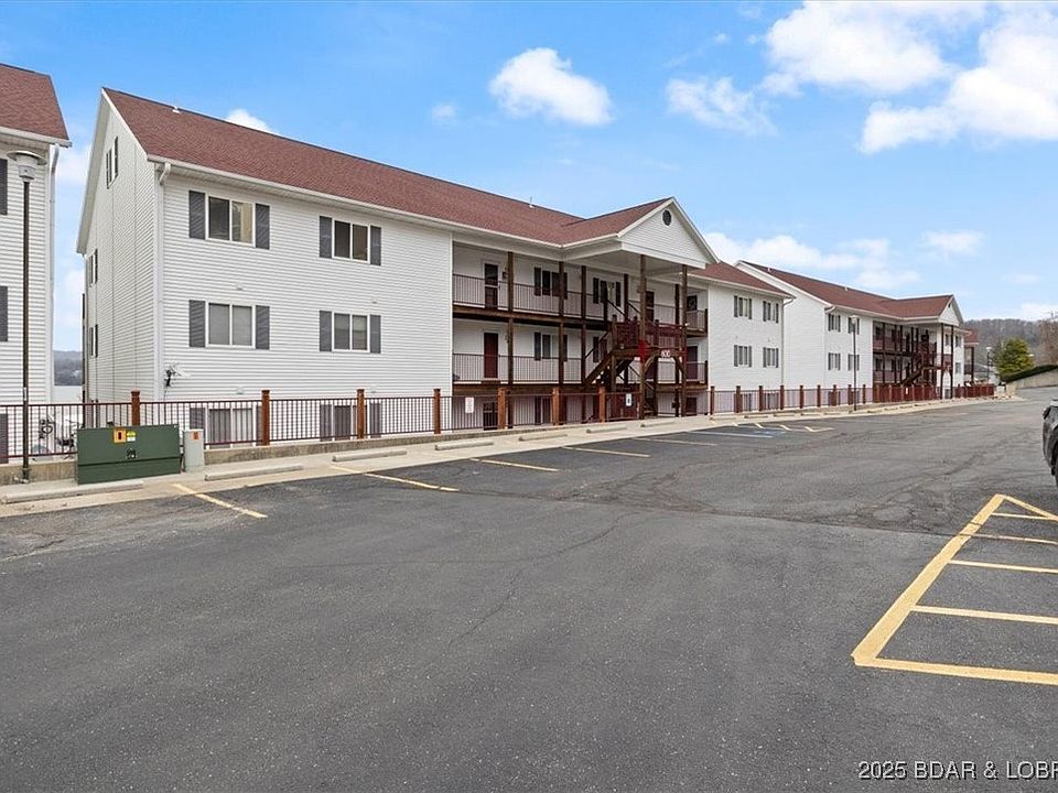 1st image of 600 Clearwater Dr Unit 3A
