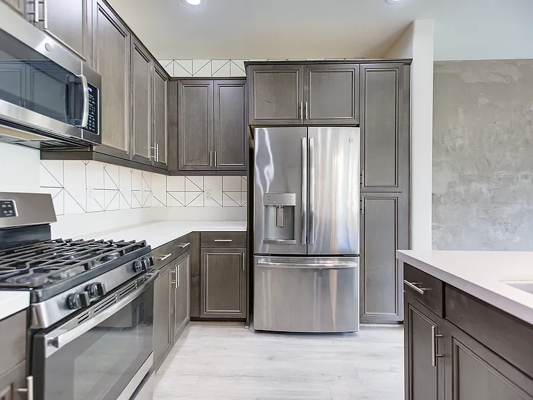 597 Mustang St — Photo 13