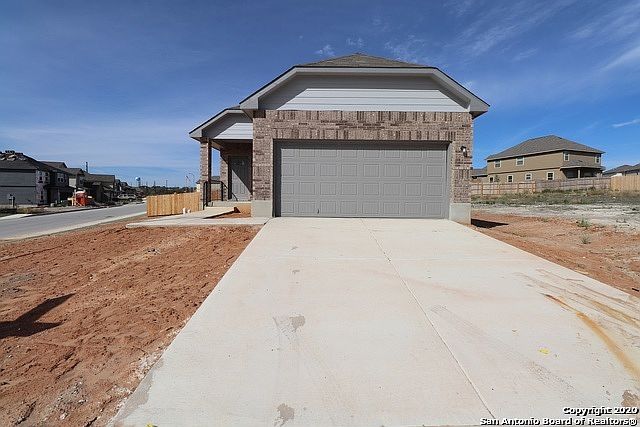 1st image of 109 Javelina Hl