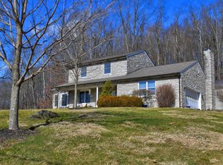 4557 Price Rd NE, Newark, OH 43055