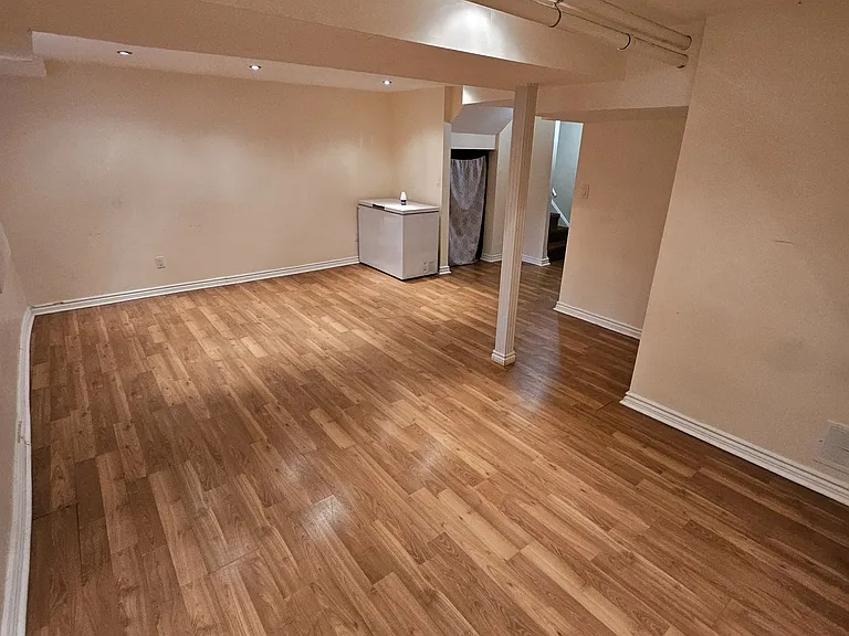 5305 Glen Erin Dr — Photo 17