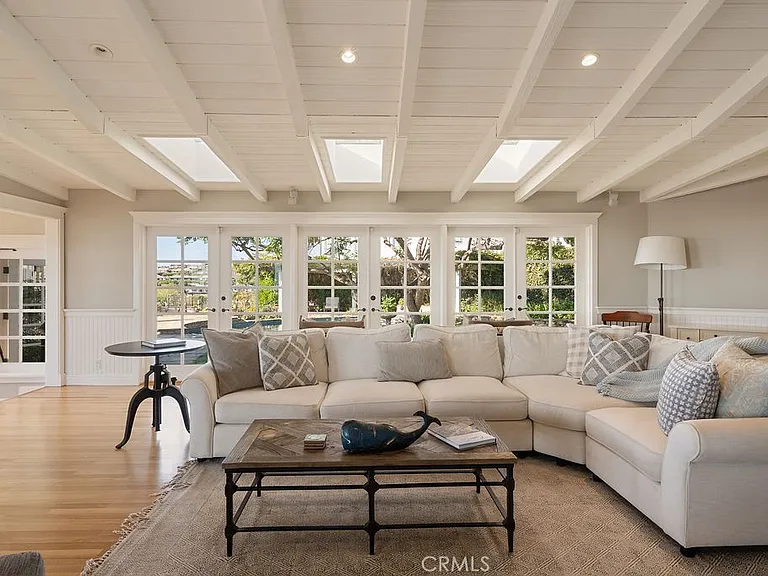 407 Mendoza Ter — Photo 29