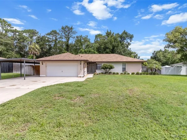 7924 N Sarazen Dr, Citrus Springs, FL 34434