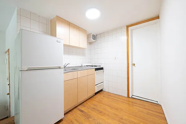 Rented by Living New York | media 9