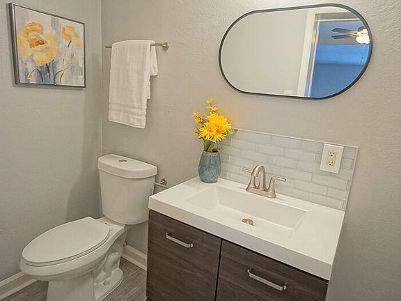 5th image of 2127 W Rambla St