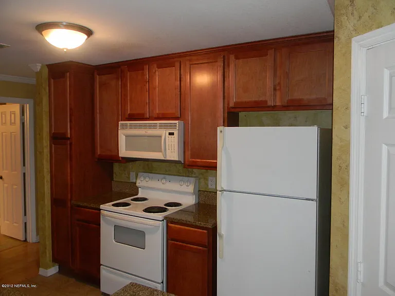 7800 Point Meadows Dr #338 — Photo 5