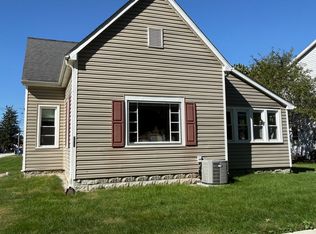 214 S East St, Tipton, IN 46072