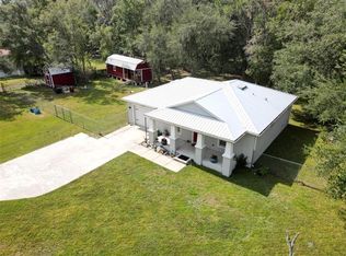 7202 Whalens Hideaway St, Plant City, FL 33565