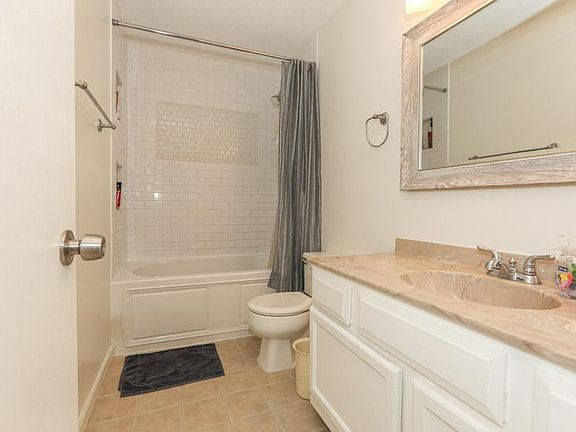 third floor bathroom