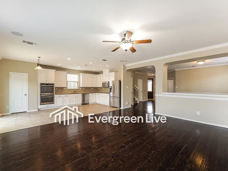 4310 Rothberger Way — Photo 4