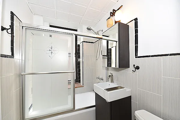 Rented by Keller Williams NYC | media 36