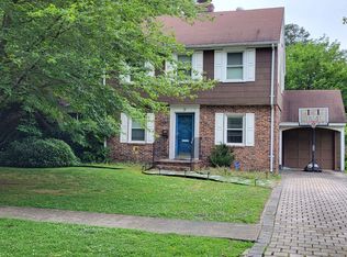 9 Westover Rd, Newport News, VA 23601
