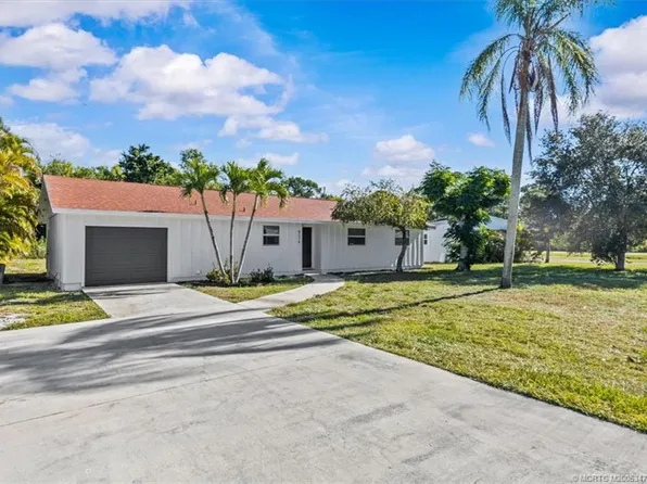8379 SE Camellia Dr, Hobe Sound, FL 33455