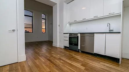 17 Monitor Street, #2D