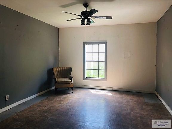 2nd image of 23662 Camino Angosto