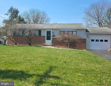 848 Roger Rd, Warminster, PA, 18974