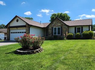 124 Stones Ln, Jacksboro, TN 37757