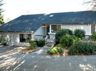 725 Montclair Dr, Santa Rosa, CA 95409