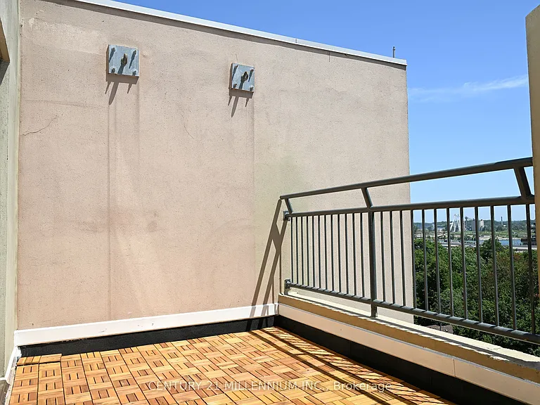 65 Scadding Ave #Penthouse 16 — Photo 10