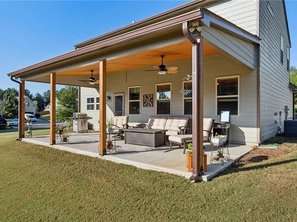 312 Upper Pheasant Ct, Ball Ground, GA 30107