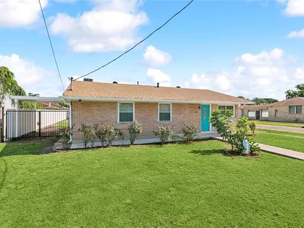 6100 Kuebel Dr, New Orleans, LA 70126