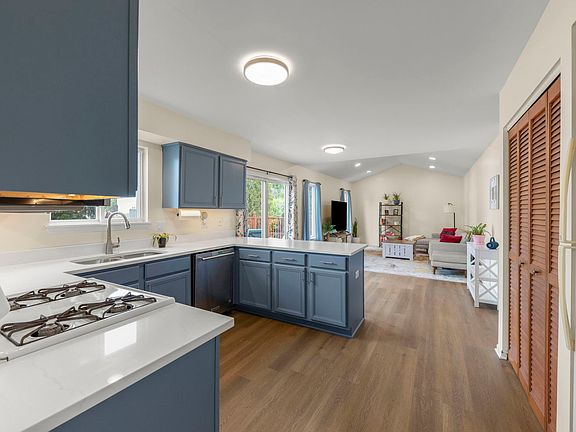 4th image of 2703 Snowmass Ct