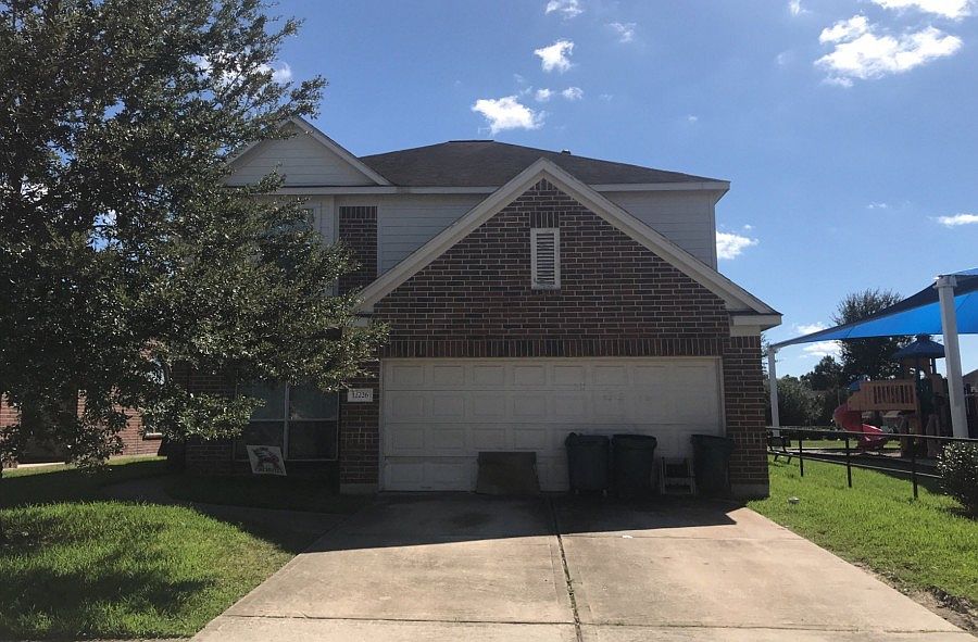 1st image of 12226 Hawthorne Hill Cir