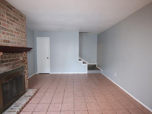 2nd image of 8720 Glen Meadow Ln #1